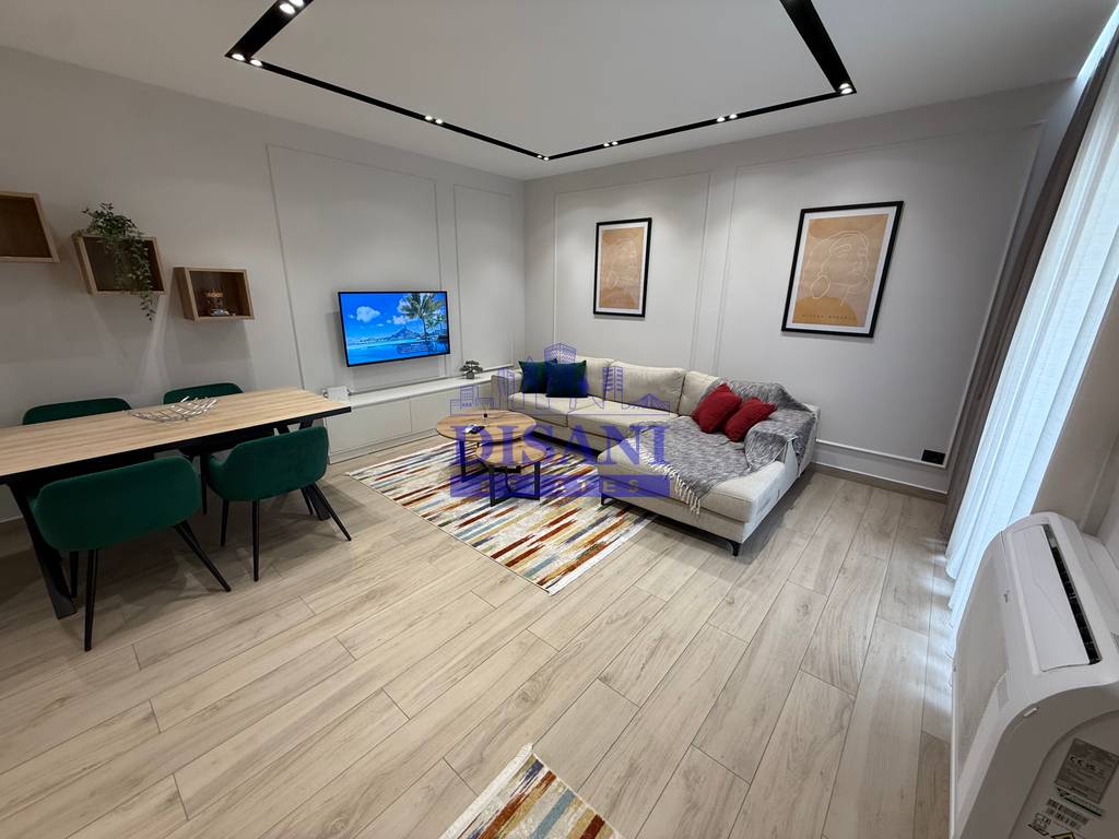 Apartament modern 1+1 per qira prane teg!