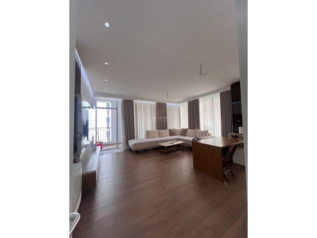 Apartamento 3+1 à venda bulevardi ri tirane