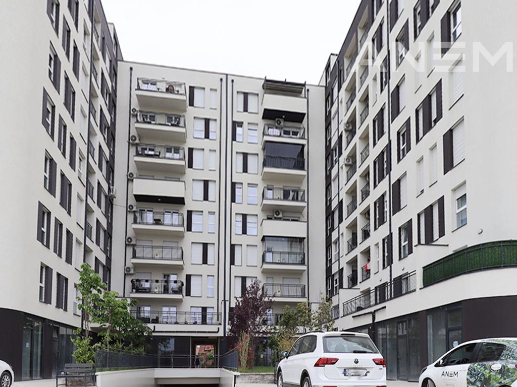 Apartment for sale 109,418m² in Fushë Kosovë