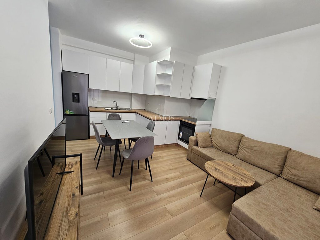 Appartement à louer 2+1 rr. Dritan hoxha