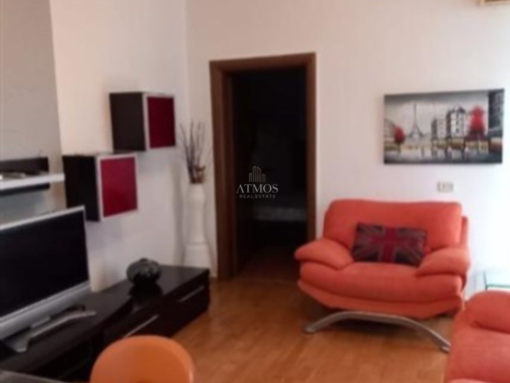 Appartement 1+1 à louer près de 21 dhjetori