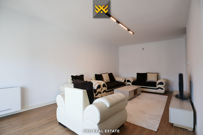 Wohnung 100,3m² zur miete in Prishtina e Re