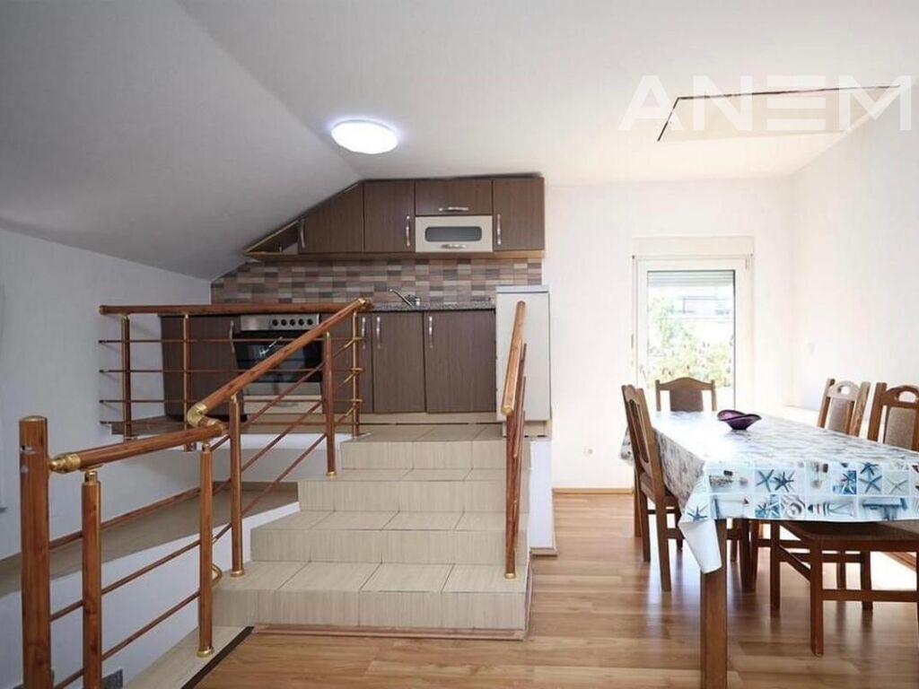 Andar de casa para alugar com 4 quartos no bairro Dardania