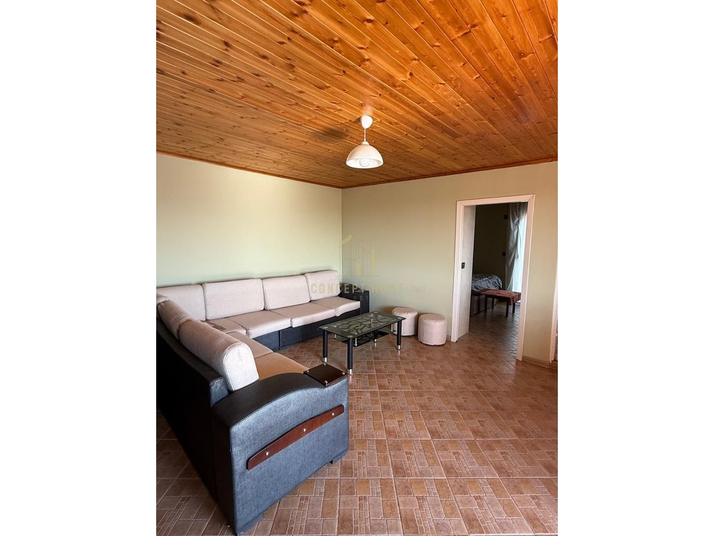 Appartement 1+1 à louer à kodra priftit / prix : 35 000 lek / mois