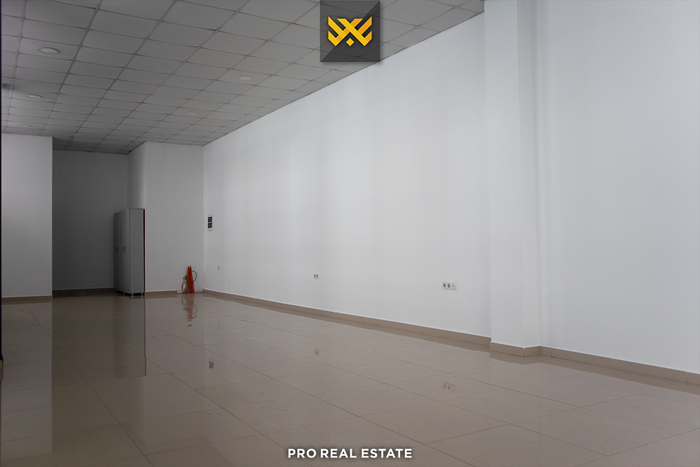 80m² raum zur miete in Fushë Kosovë.