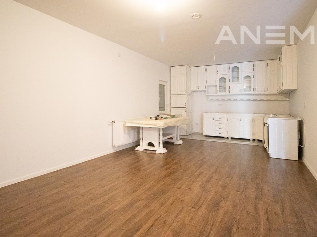Haus zur miete mit 6 schlafzimmern in Arbëri