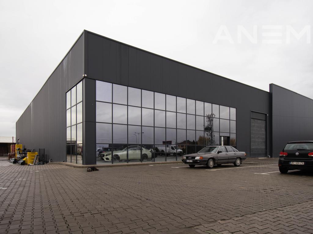 Proprietà in affitto 3550m² a Lipjan