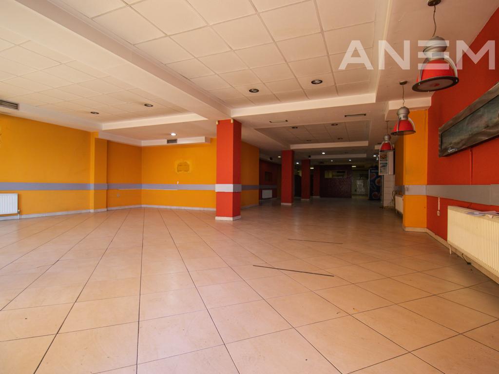 Locale in affitto 350m² ad Aktash