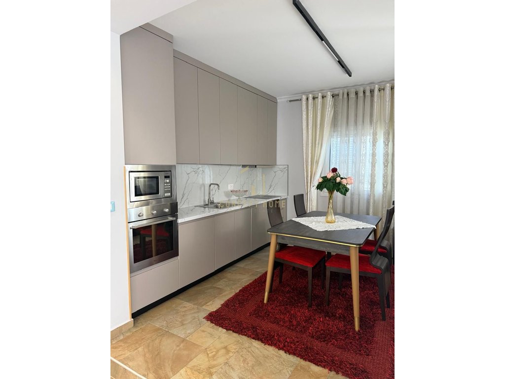 Apartament 1+1 me qira në rruga e elbasanit, Tiranë