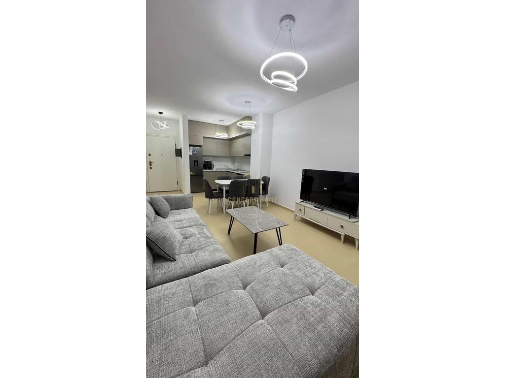 Para alugar: Apartamento 2+1 perto do ish park