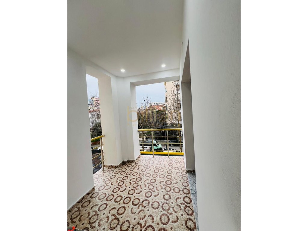 Zu mieten, 3+1+2 wohnung in don bosko!