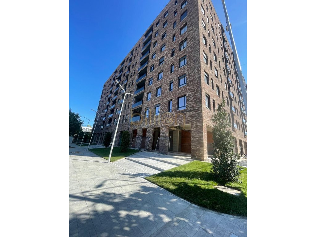 Wohnung zu verkaufen 2+1+2 in zone 5 majit