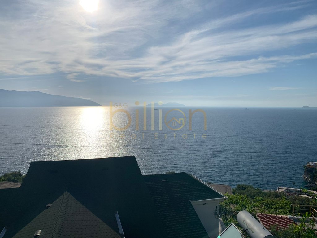 Verkauf: 4-stöckige villa in Vlorë - uji i ftohte