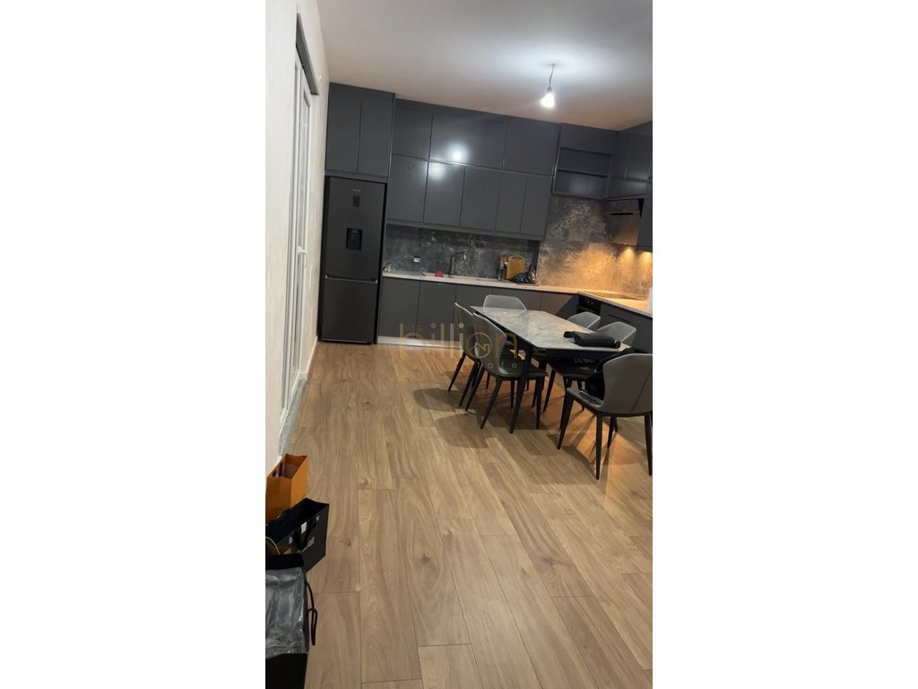 Apartments zu verkaufen 1+1 bei rezidenca ring side/paskuqan
