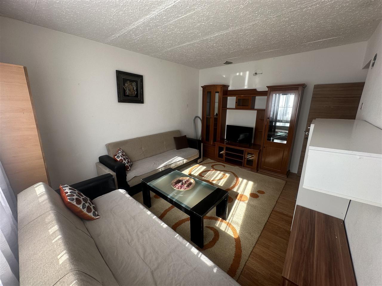 Apartamento de 1 quarto para alugar em ulpianë