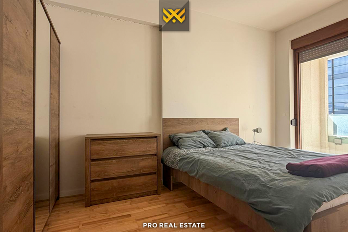 Apartamento de 98,7m² para alugar em Lakrishtë