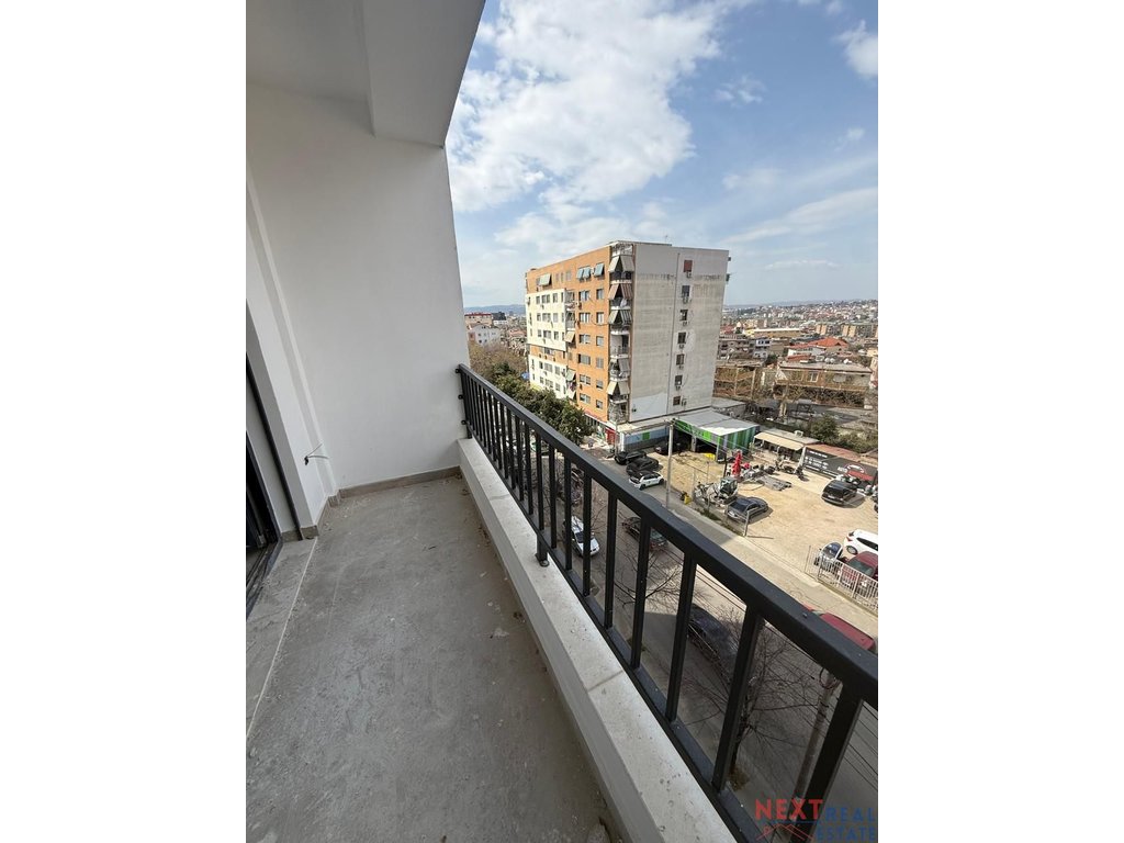Apartment for sale 1+1 in Tirana