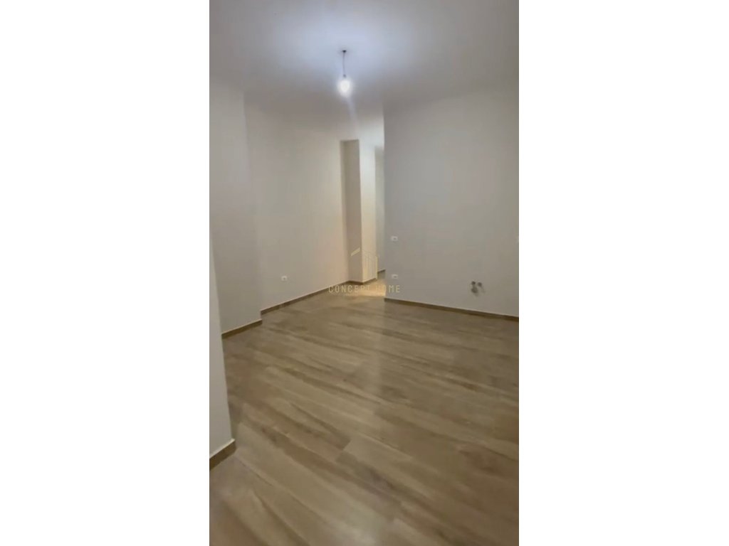 Apartamento 1+1 en venta – Escuela de ballet, Tirana