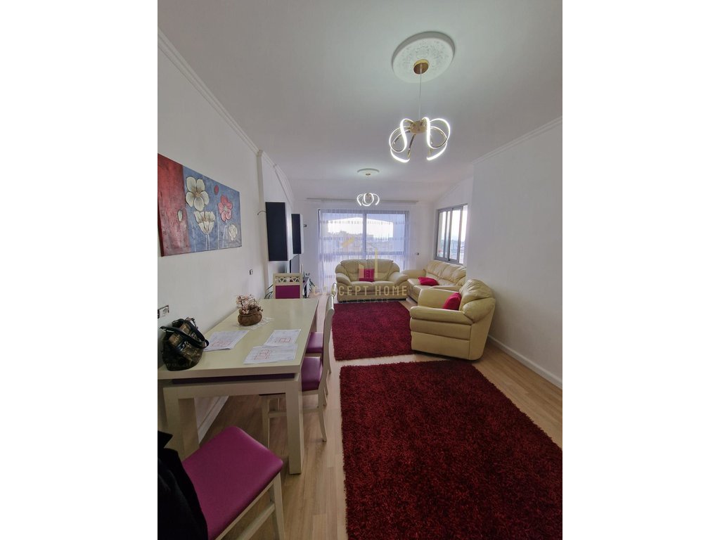 Apartamento 2+1 à venda em fresk, Tirana