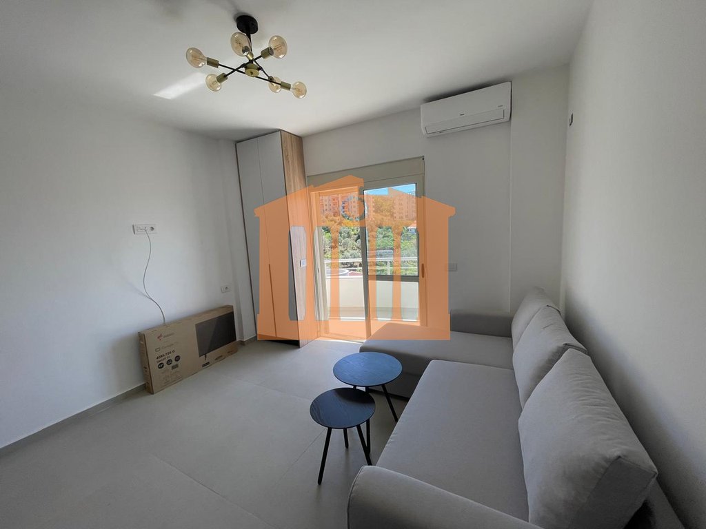Appartamento 1+1 con vista mare a shkembi i kavajes, in vendita!