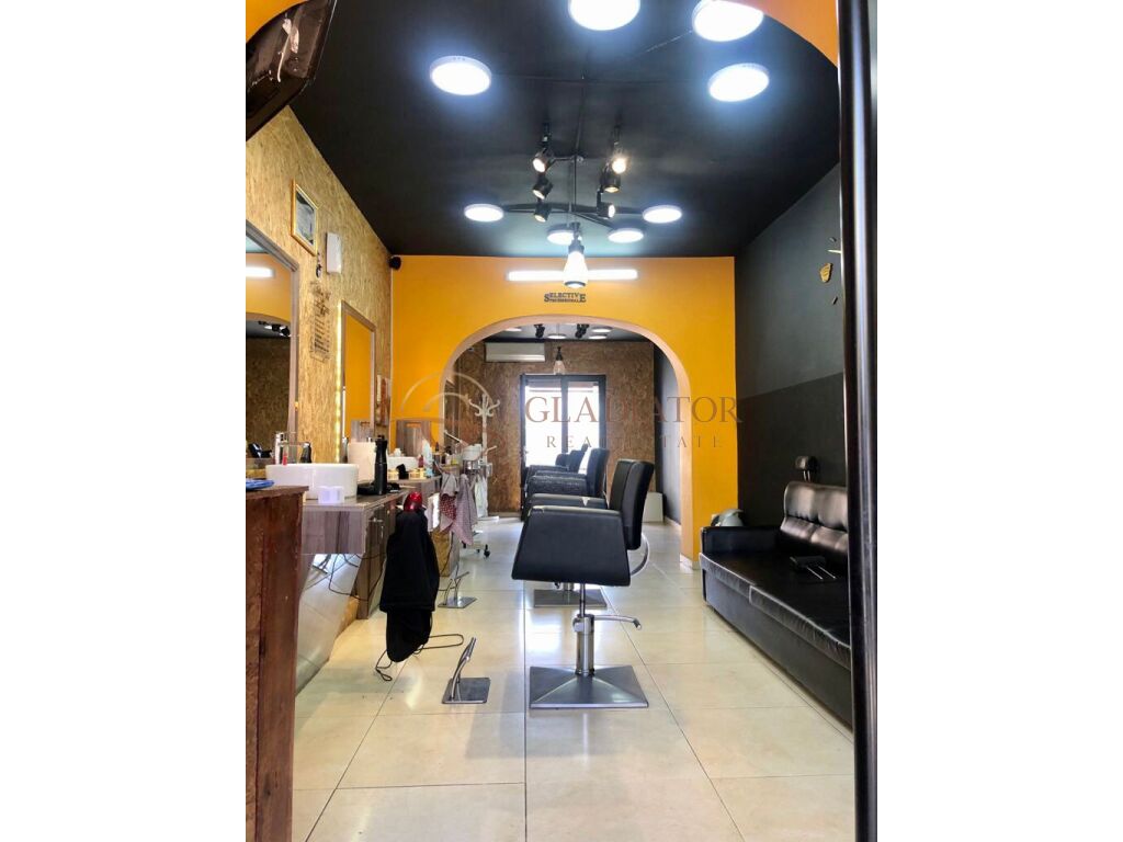 Rental ambient business near main road, durres 53 square meters