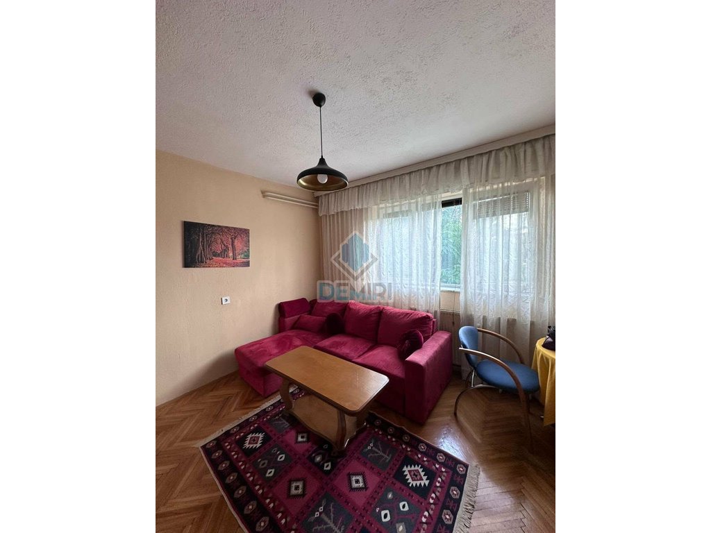 Banesë me qira në prishtin ulpian.