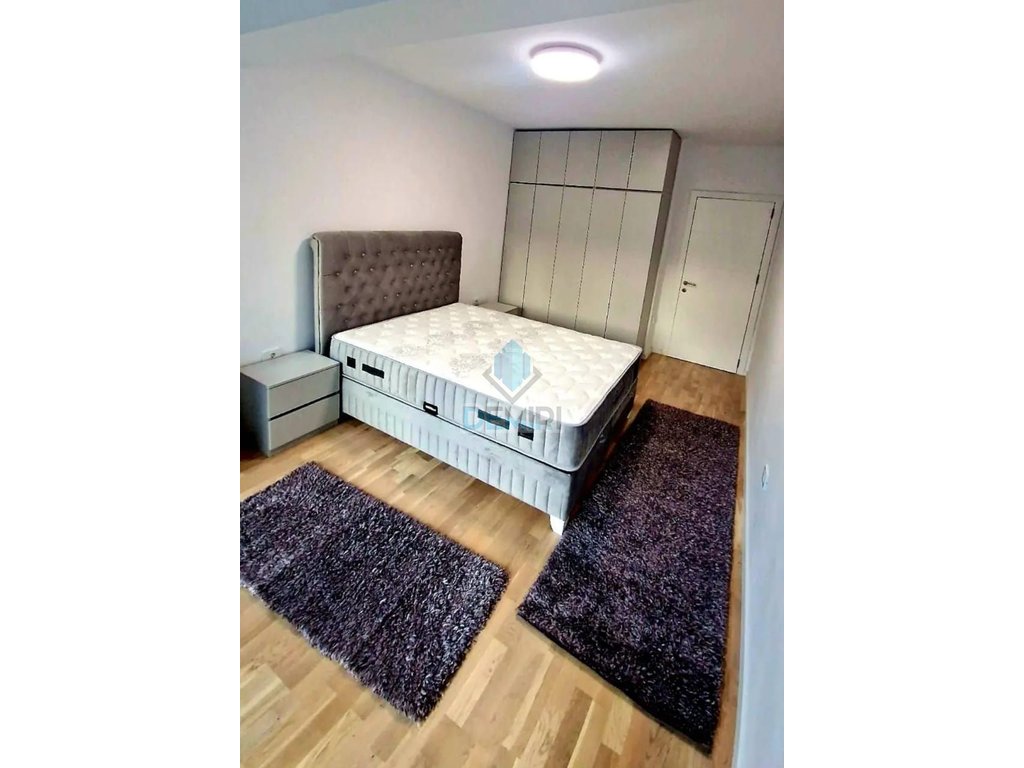 Banesë me qira te Mati 1 rruga a
