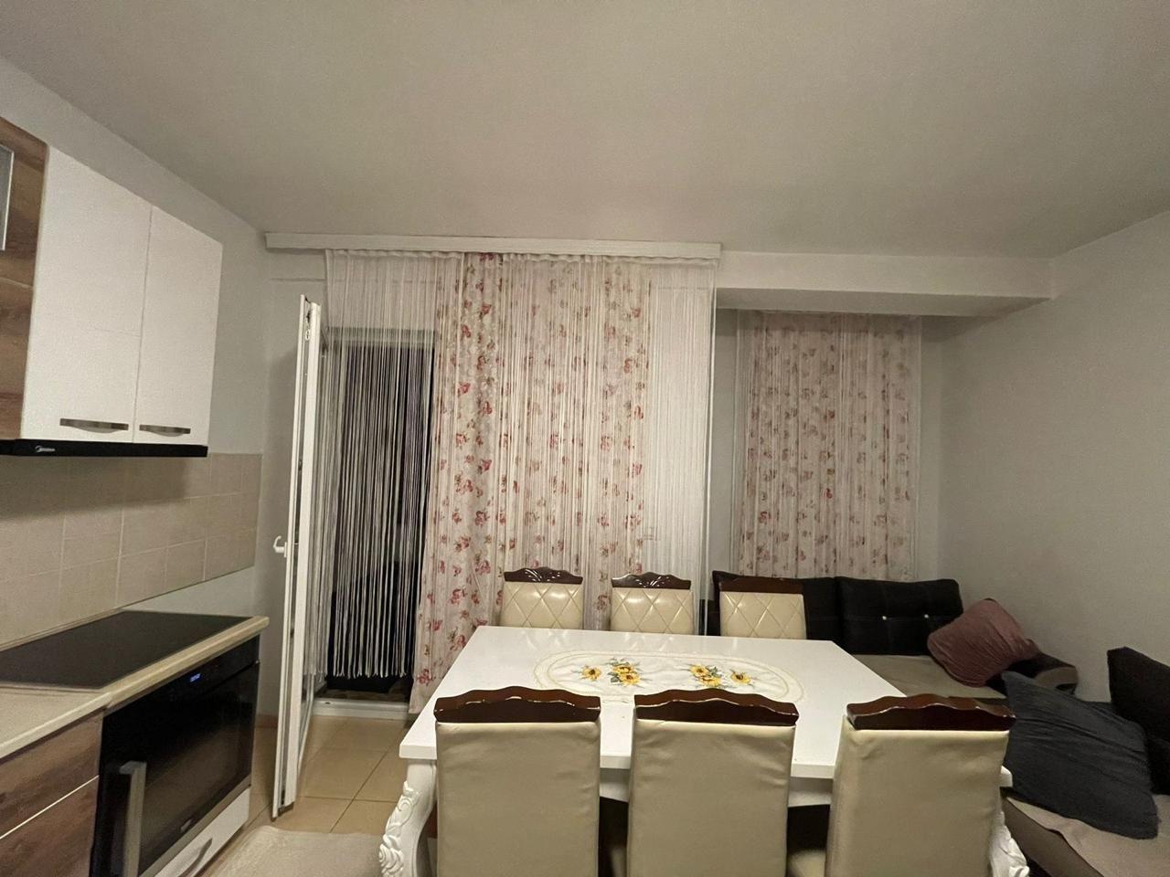 Appartamento in affitto 2+1 a Lakrishtë