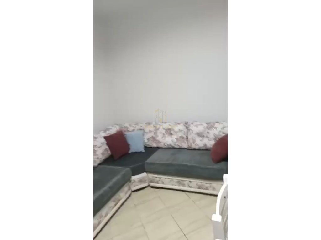 Private 1+1 house for rent in paskuqan