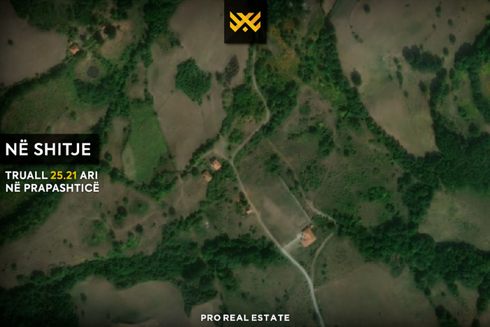 Terrain de 25,21 ari pour #vente à prapashticë