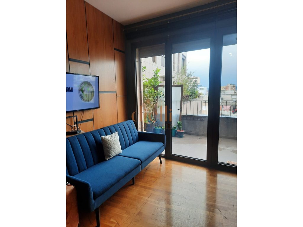 Appartamento 1+1 in affitto in via barrikadave