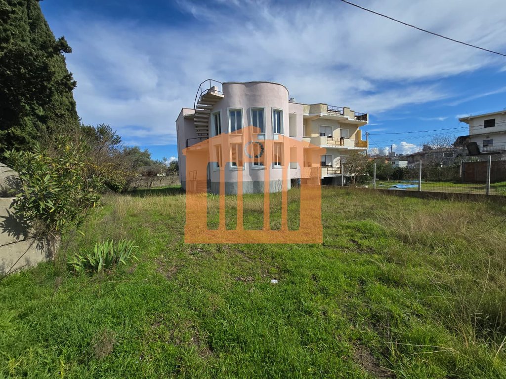 Casa privata a 2 camere sulla spiaggia a durres, in vendita!