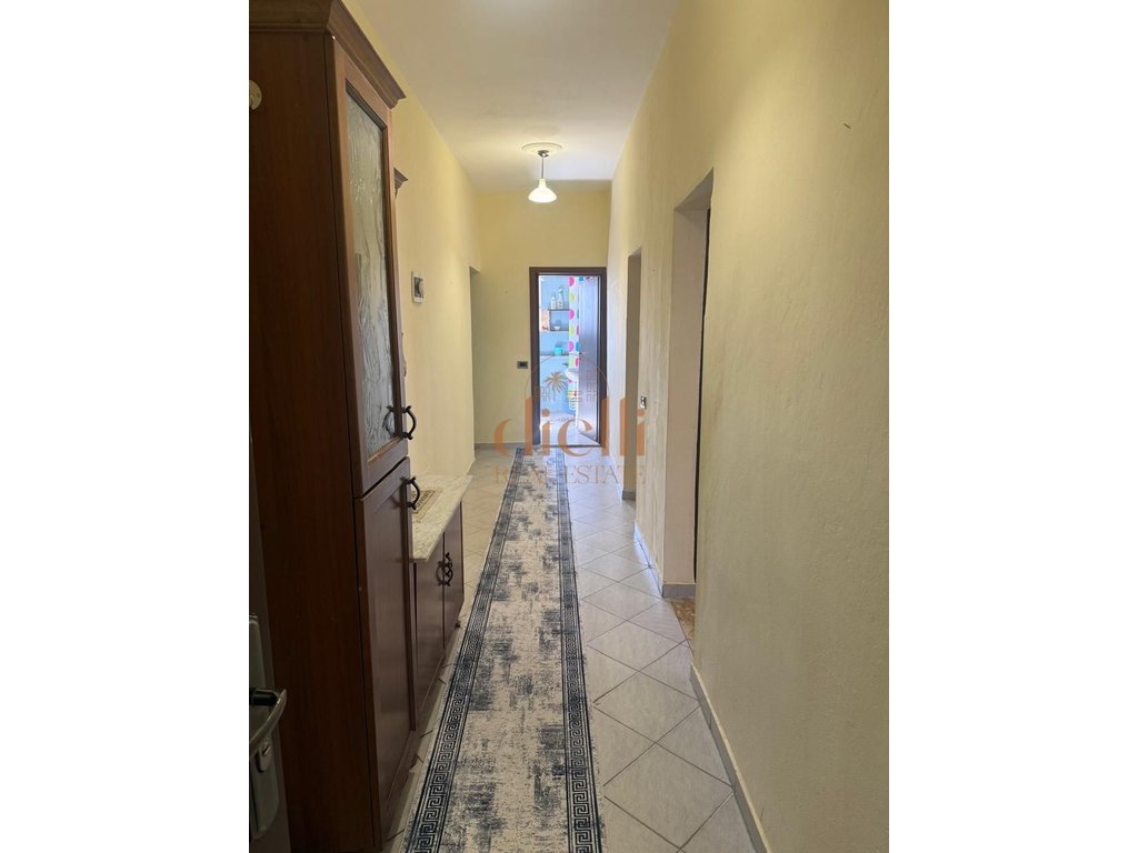 Apartament 2+1 per qira ne tufine (8)