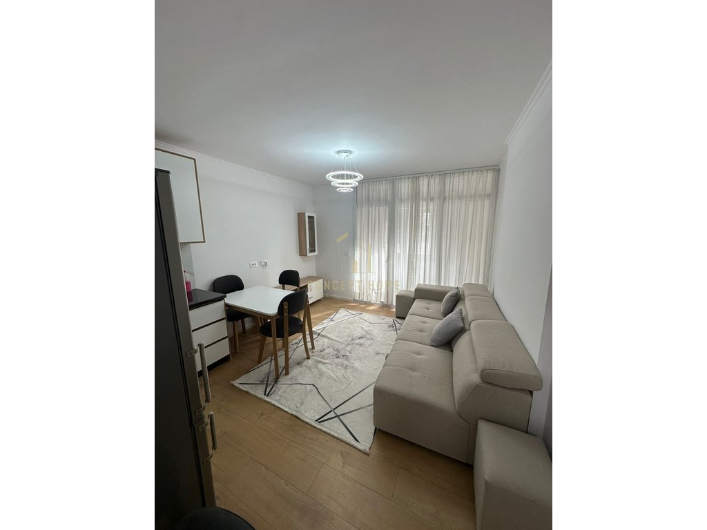 Apartamento 2+1+2 para alugar em don bosko, Tirana