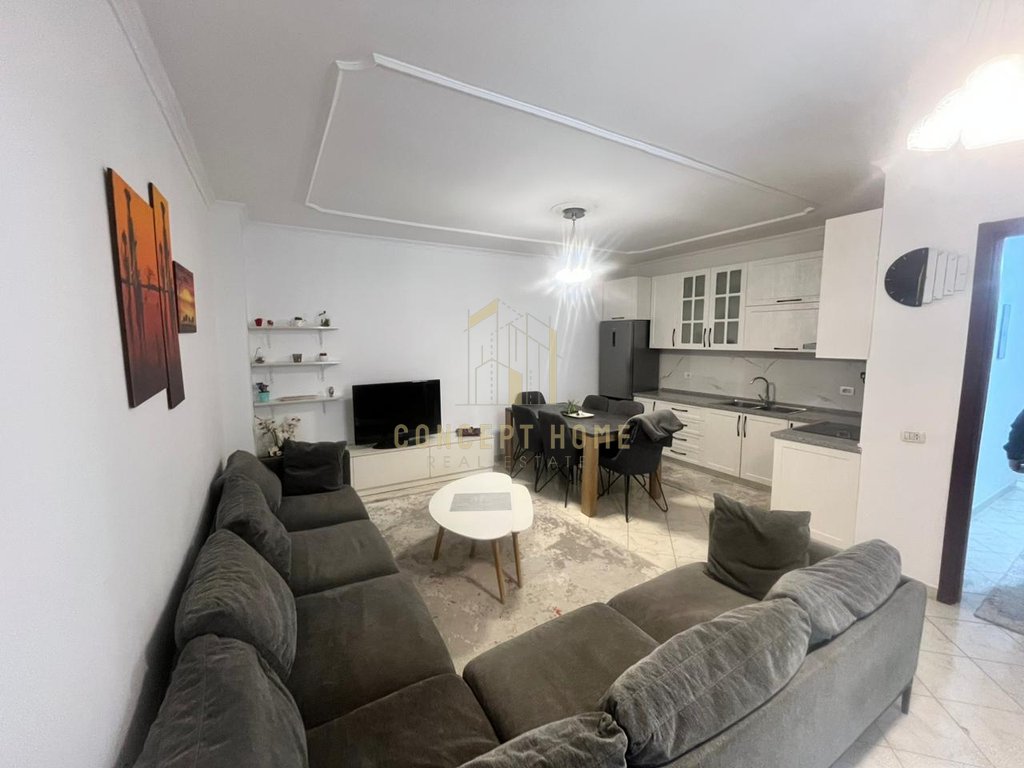Apartamento 2+1 para alugar em Astir