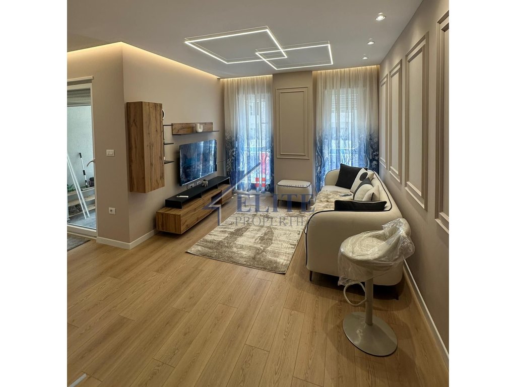 Univers city, apartamento moderno 1+1 en alquiler
