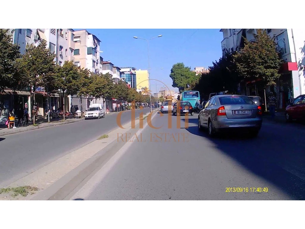Spazio ufficio in affitto su rruga bardhyl