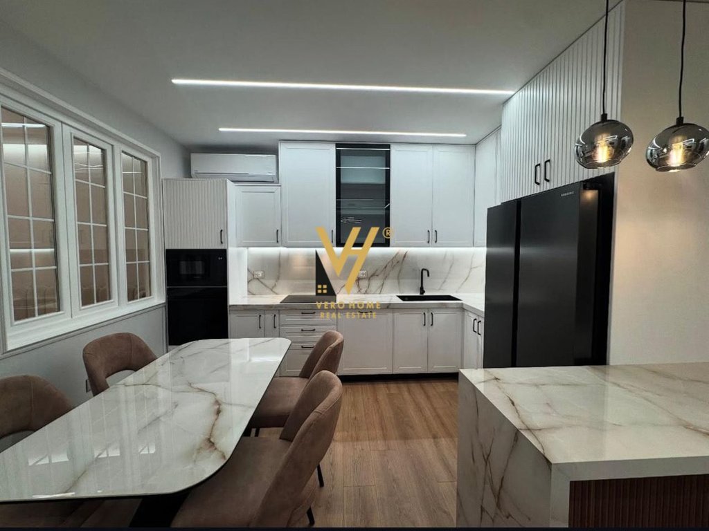 Jepet apartament 2+1+2+blk me qira te selvia 90.000 leke