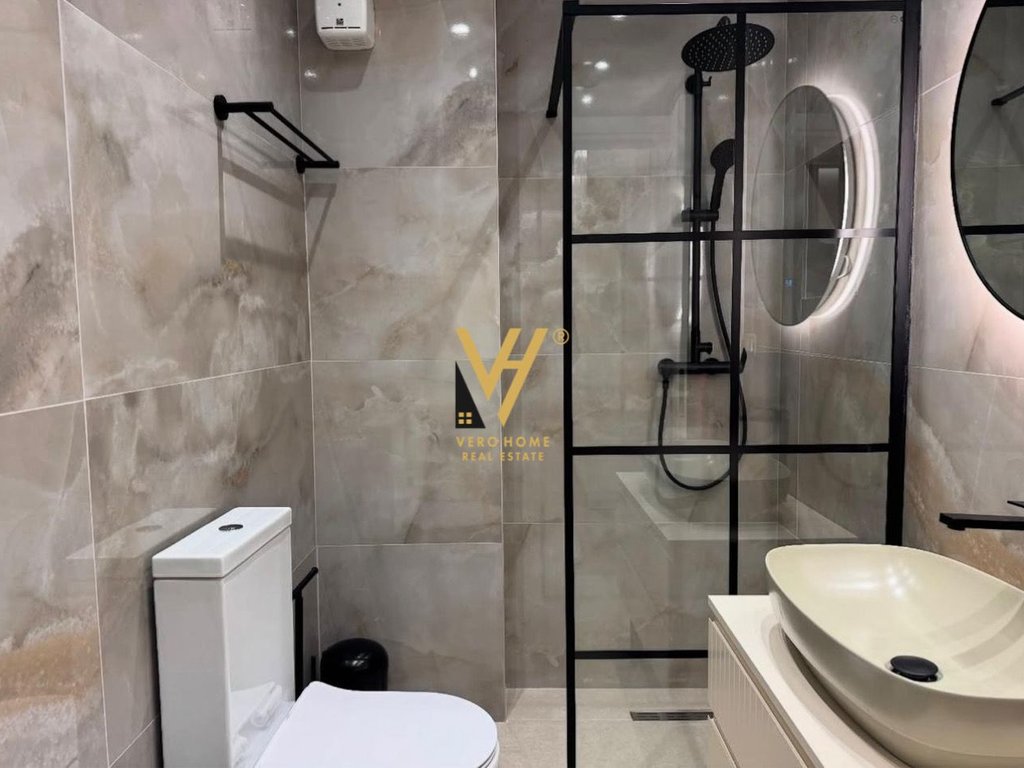 Jepet apartament 2+1+2+blk me qira te selvia 90.000 leke