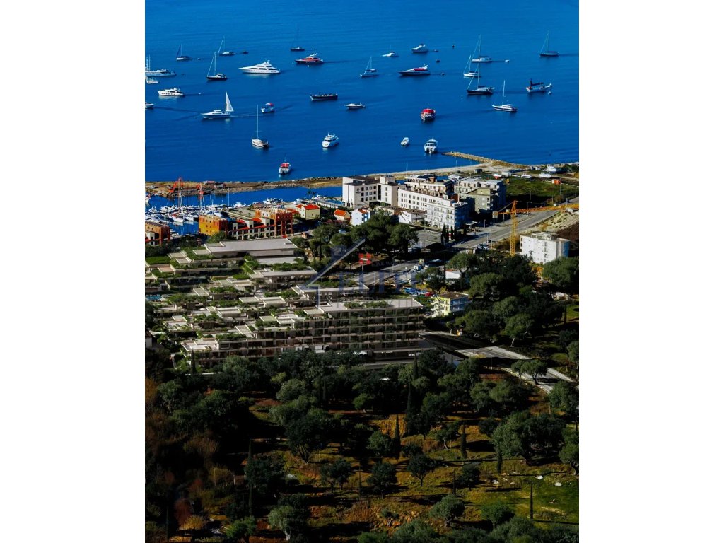 Les terrasses verdoyantes – Studio à vendre à orikum