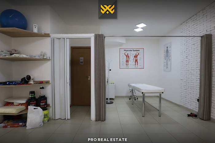 Locale di 41,4m² in vendita nel centro