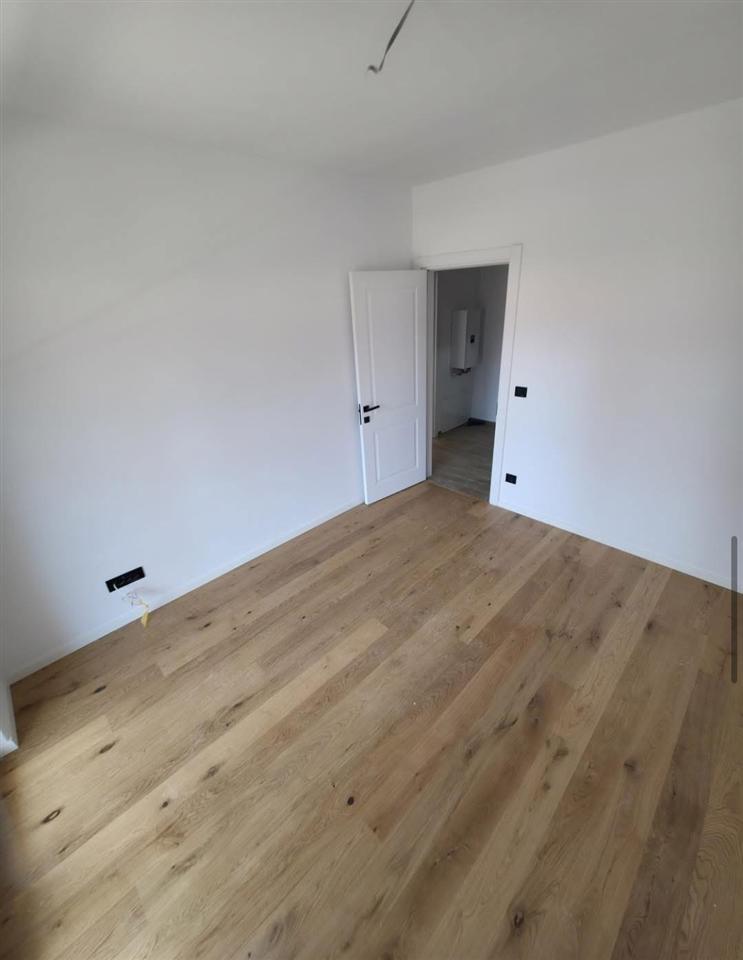Appartement à louer 1+1 à Bregu i Diellit