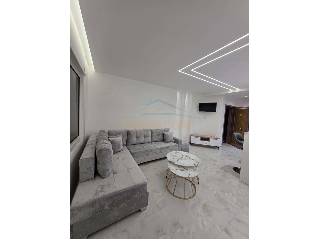 Shitet, apartament 1+1, golem