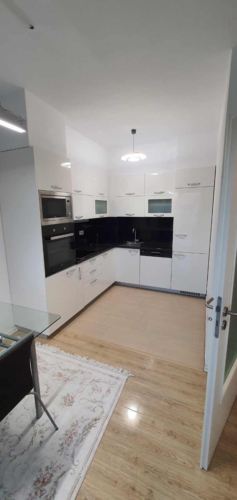 Piso en alquiler 2+1 en Lakrishtë (2)