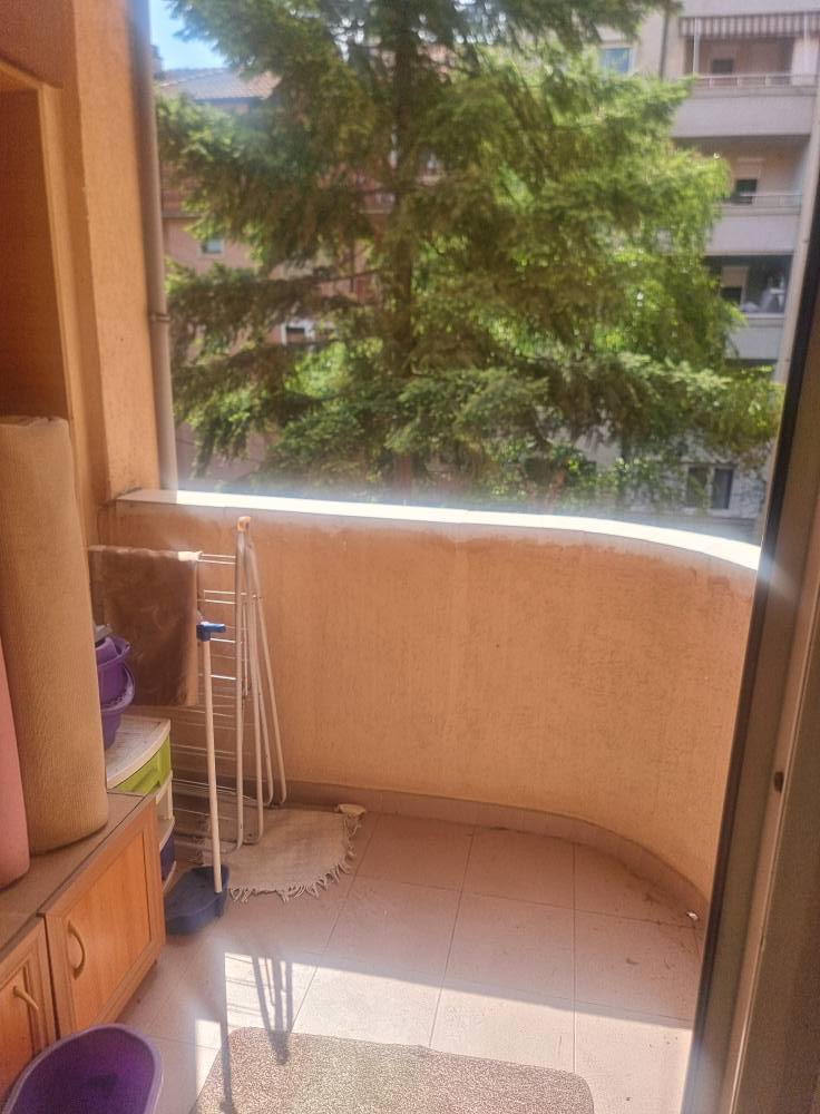 Apartamento para alugar 1+1 no centro