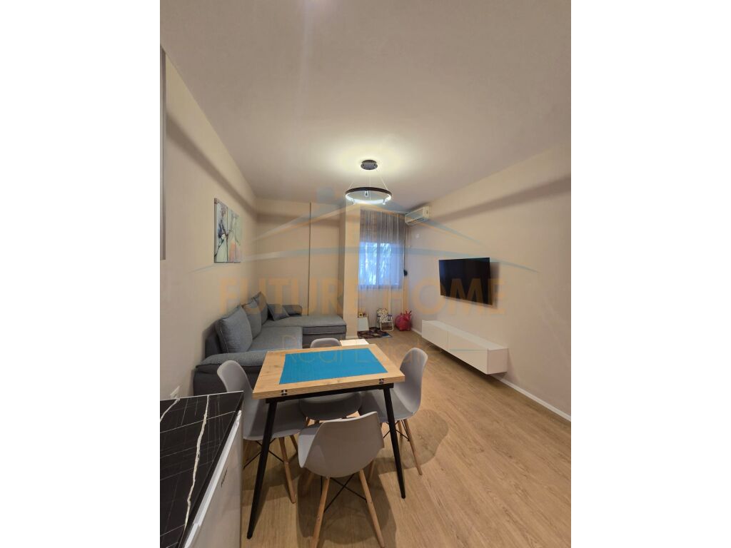 Shitet, apartament 1+1 , Mali i Robit , durres