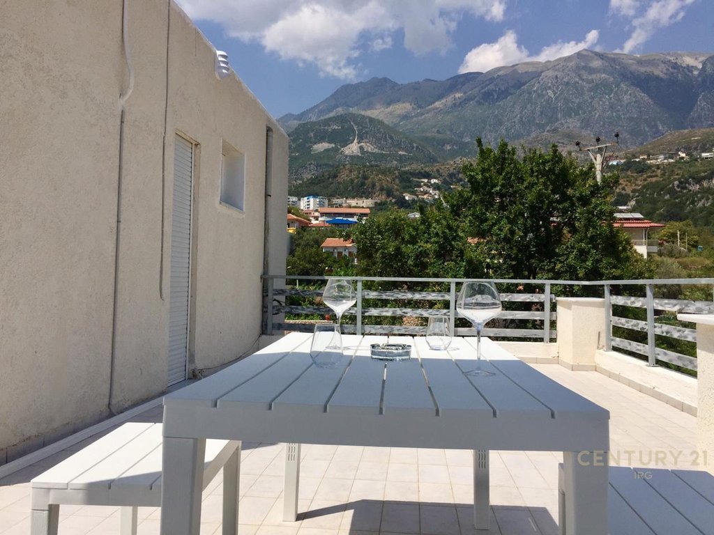 Dhermi, 2 appartamenti con terrazza! (5)
