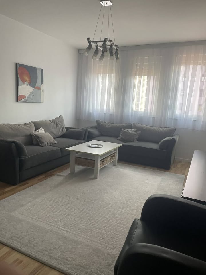 Apartamento 2+1 en alquiler en el parque de la ciudad