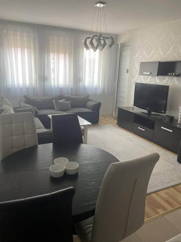 Apartamento 2+1 en alquiler en el parque de la ciudad (2)