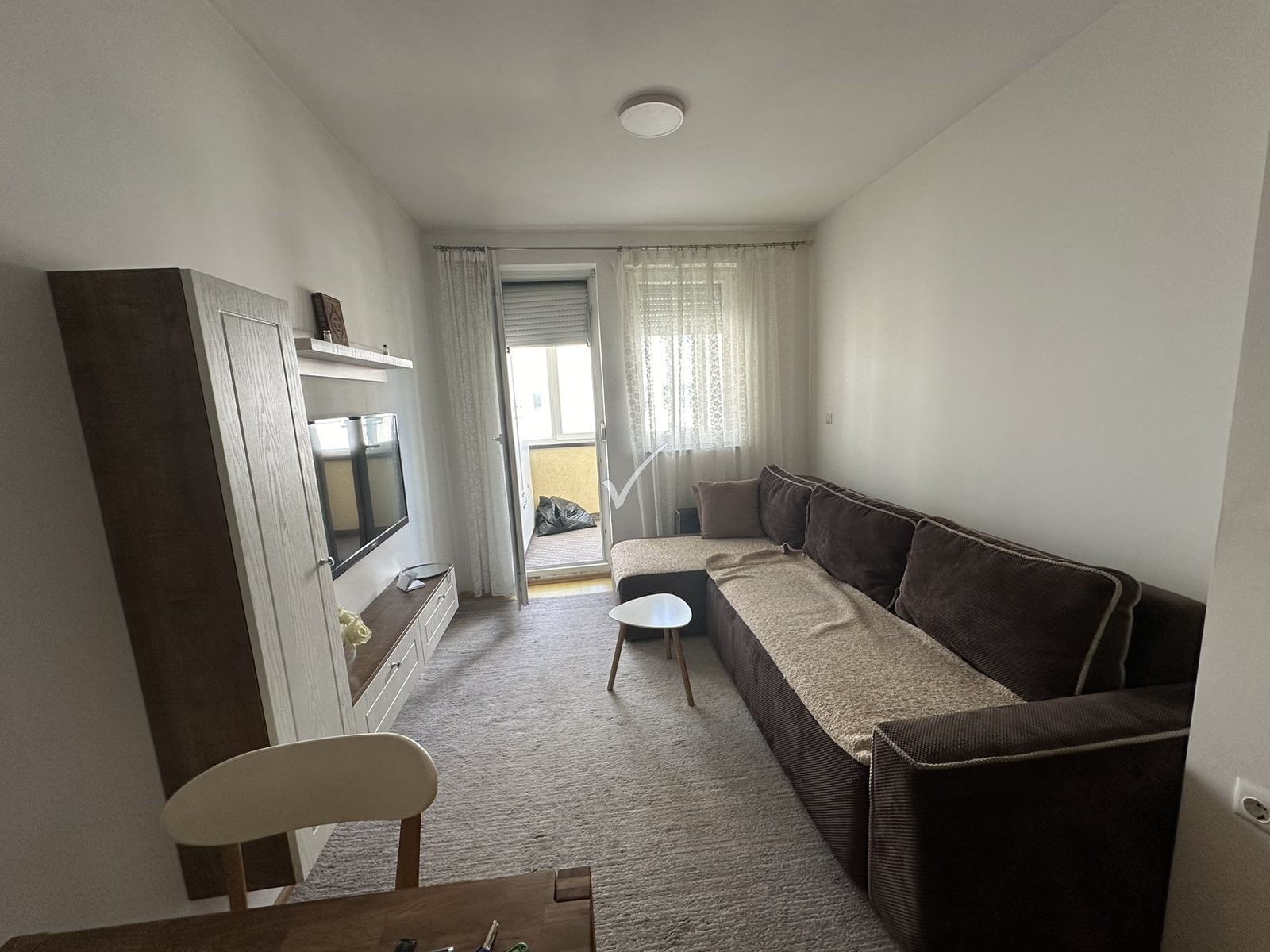 Apartamento en alquiler 1+1 en la calle b